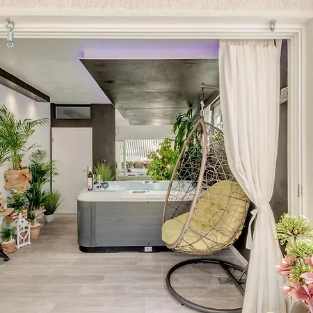 Apartament Fuer 5 Personen Ca 110 M Sup2 In Split, Dalmatien Gespanschaft Dalmatien Split