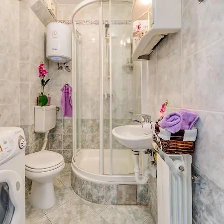 Fuer 5 Personen Ca 110 M Sup2 In Split, Dalmatien Gespanschaft Dalmatien Apartament *
